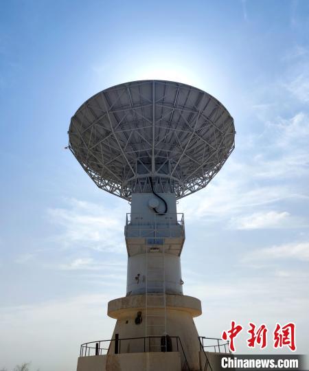 中國電科研制的測控系統(tǒng)?！≈袊娍?供圖