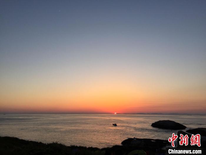 浙江海域一景?！×植?攝