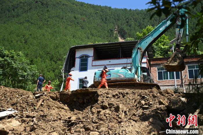 重慶19個區(qū)縣310個鄉(xiāng)鎮(zhèn)（街道）遭受洪澇、地質(zhì)災害