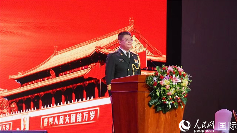 圖為中國駐老撾大使館國防武官李兵大校致辭。人民網(wǎng)記者 孫廣勇攝