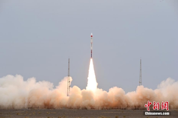 北京時間2023年8月10日12時03分，谷神星一號遙七運(yùn)載火箭在我國酒泉衛(wèi)星發(fā)射中心成功發(fā)射升空，將搭載的西光壹號01星等7顆衛(wèi)星順利送入預(yù)定軌道，發(fā)射任務(wù)獲得圓滿成功。此次任務(wù)是谷神星一號運(yùn)載火箭第7次飛行。汪江波 攝