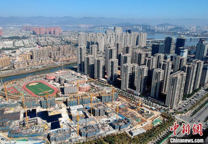 資料圖：航拍一處新建住宅。 <a target='_blank' href='/'><p  align=