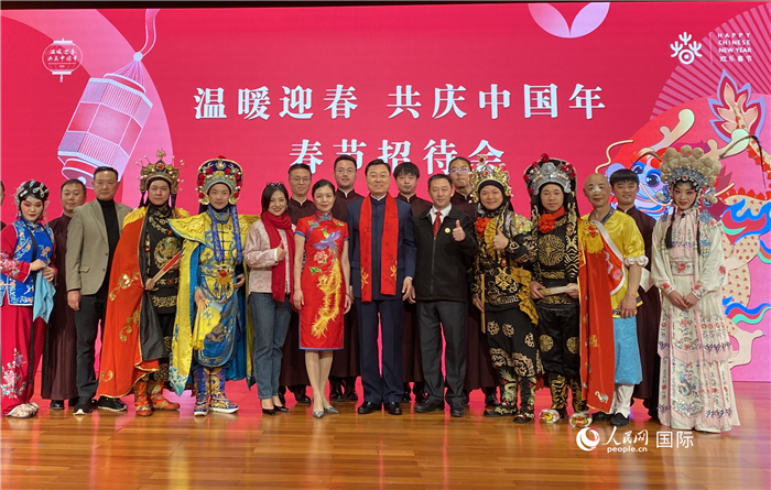 當(dāng)?shù)貢r(shí)間2月5日晚，中國(guó)駐美國(guó)大使館舉辦僑學(xué)界專場(chǎng)春節(jié)招待會(huì)。 人民網(wǎng)記者 李志偉攝
