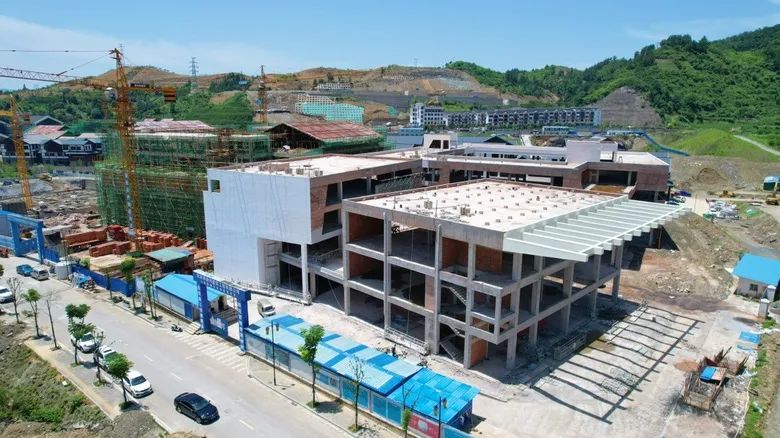正在建設(shè)中的土家織錦文化創(chuàng)意園 全?，摂z