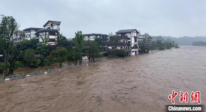 四川暴雨、山洪、地質(zhì)災(zāi)害氣象風(fēng)險預(yù)警齊發(fā)