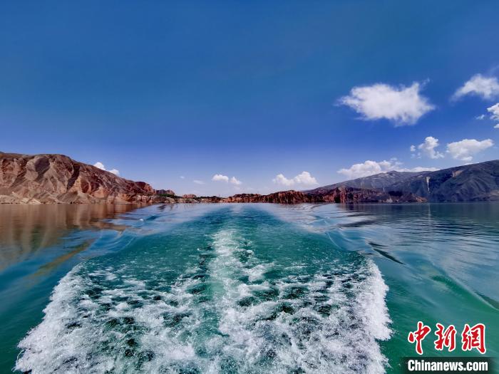 黃河源頭青海實(shí)施水土流失綜合治理、強(qiáng)化水域岸線管理