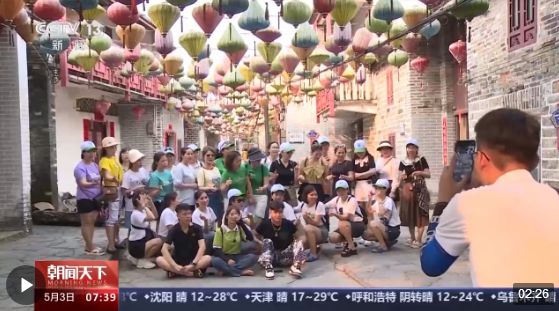 從特色小城到世界級商圈 這個“五一”很有“國際范”！