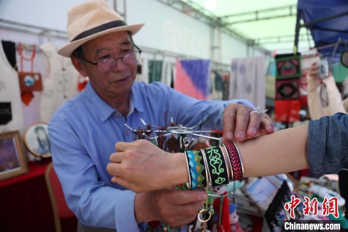 青海格爾木：保護(hù)挖掘、活態(tài)傳承45項非遺