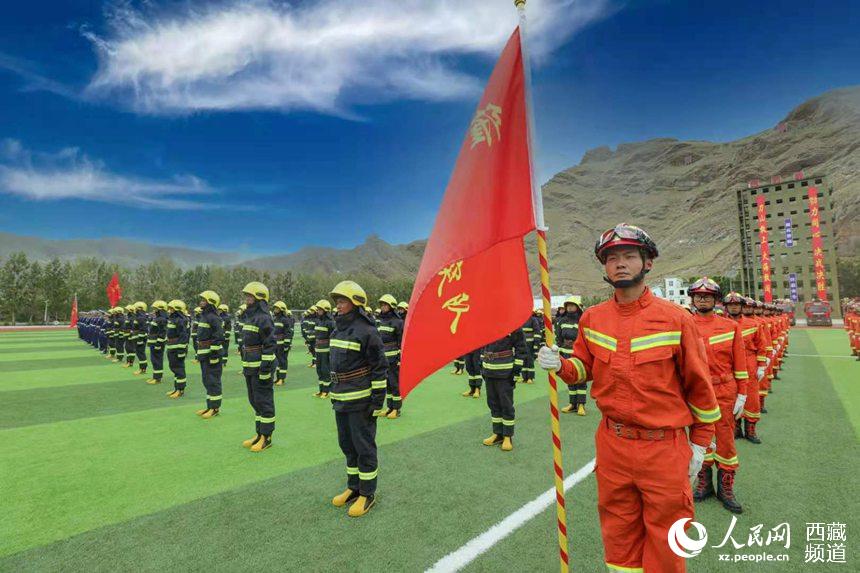 誓師大會(huì)現(xiàn)場。 人民網(wǎng) 李海霞 攝