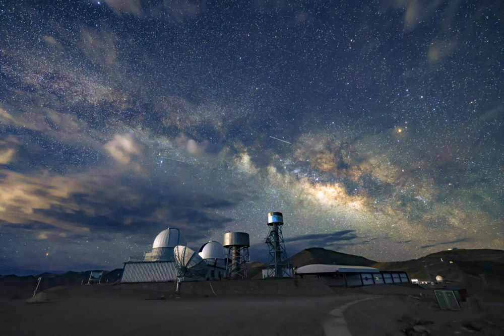 絕美暗夜星空。貢覺群培攝